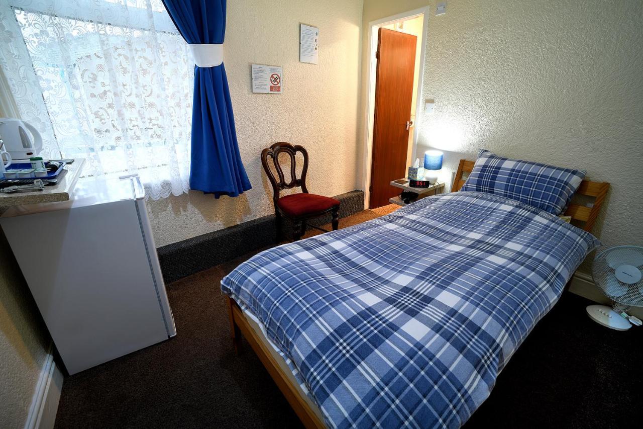 Lynmoore Guest House Blackpool Extérieur photo