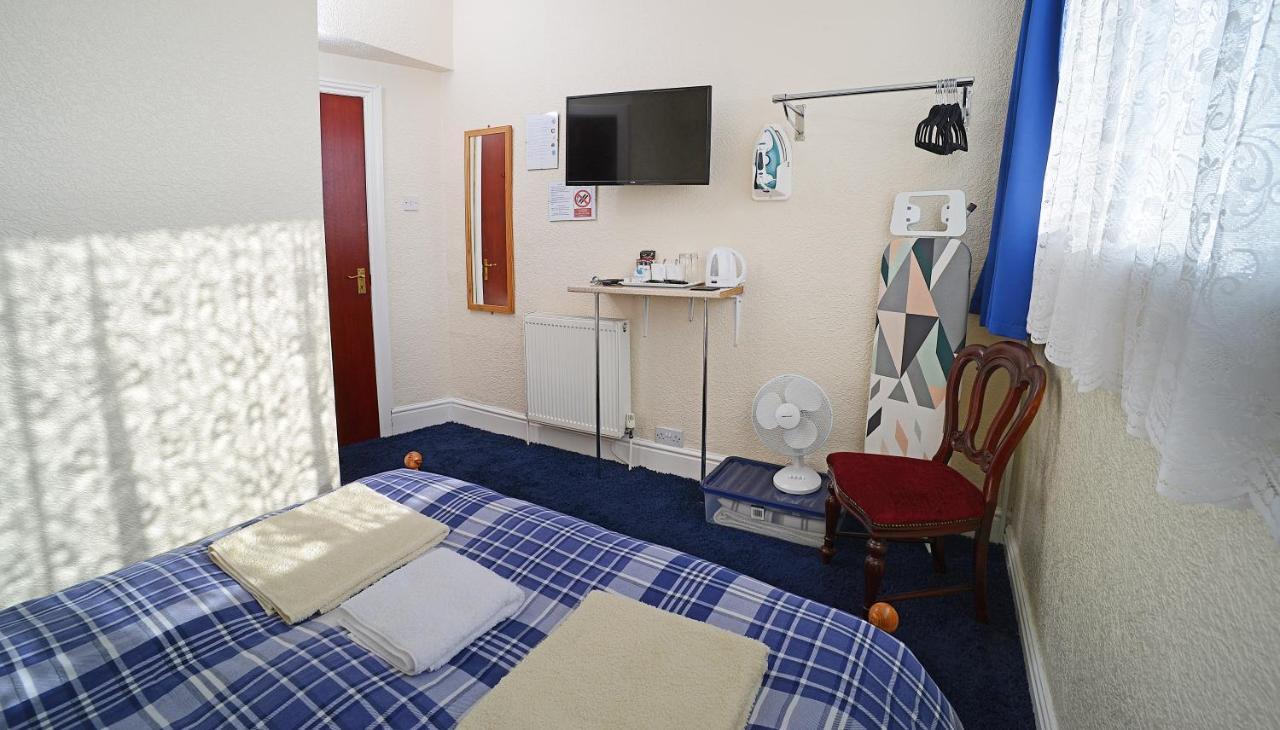 Lynmoore Guest House Blackpool Extérieur photo