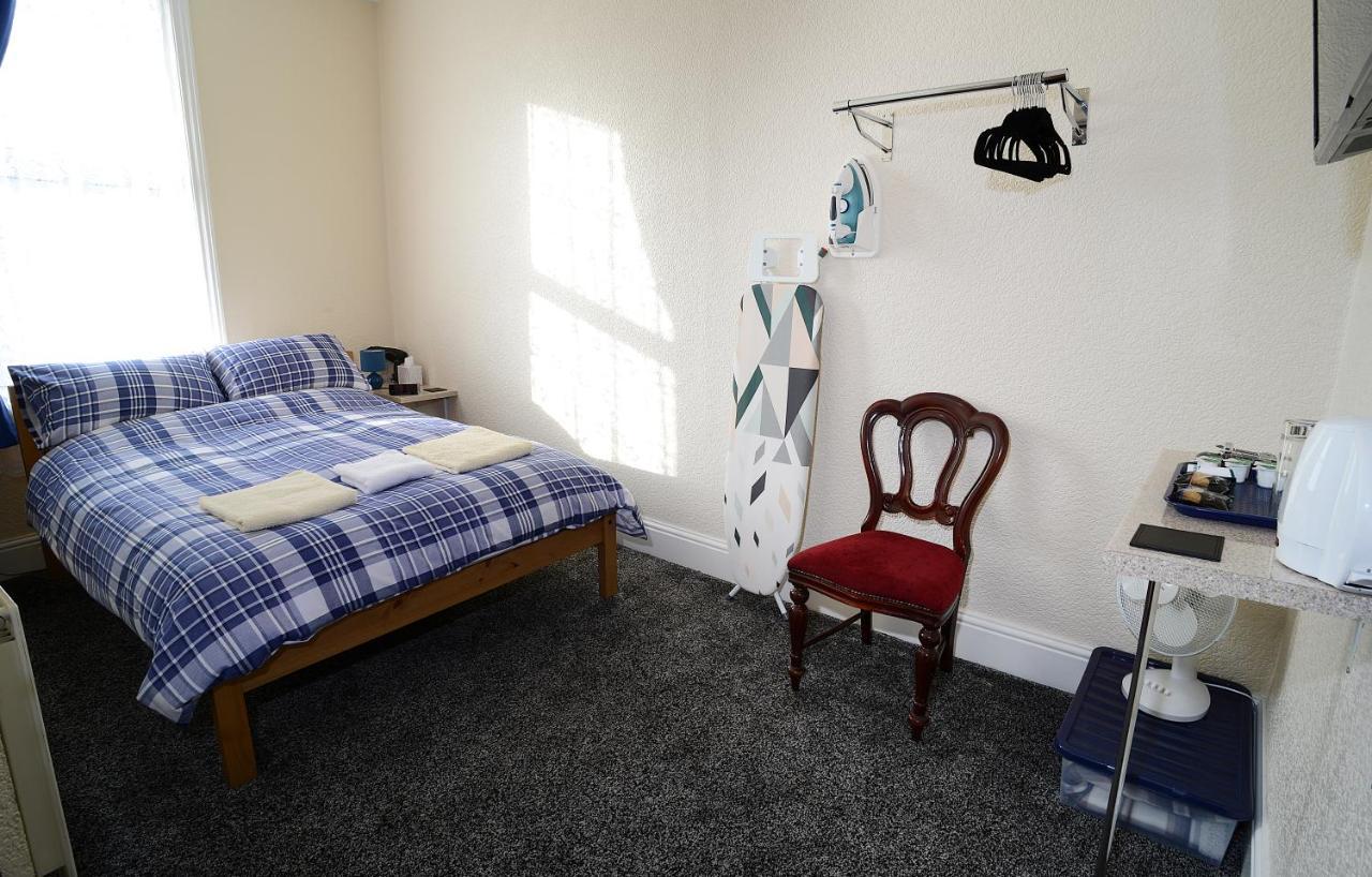 Lynmoore Guest House Blackpool Extérieur photo