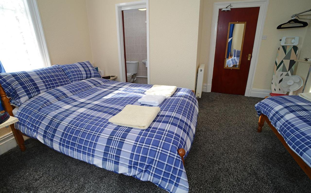 Lynmoore Guest House Blackpool Extérieur photo