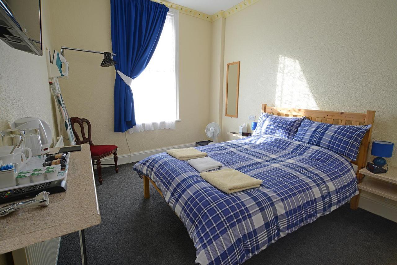 Lynmoore Guest House Blackpool Extérieur photo